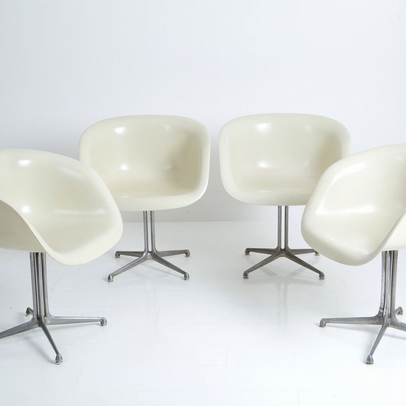 Quattro sedie La Fonda per HERMAN MILLER