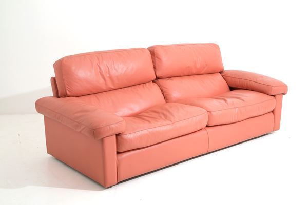 POLTRONA FRAU sofa