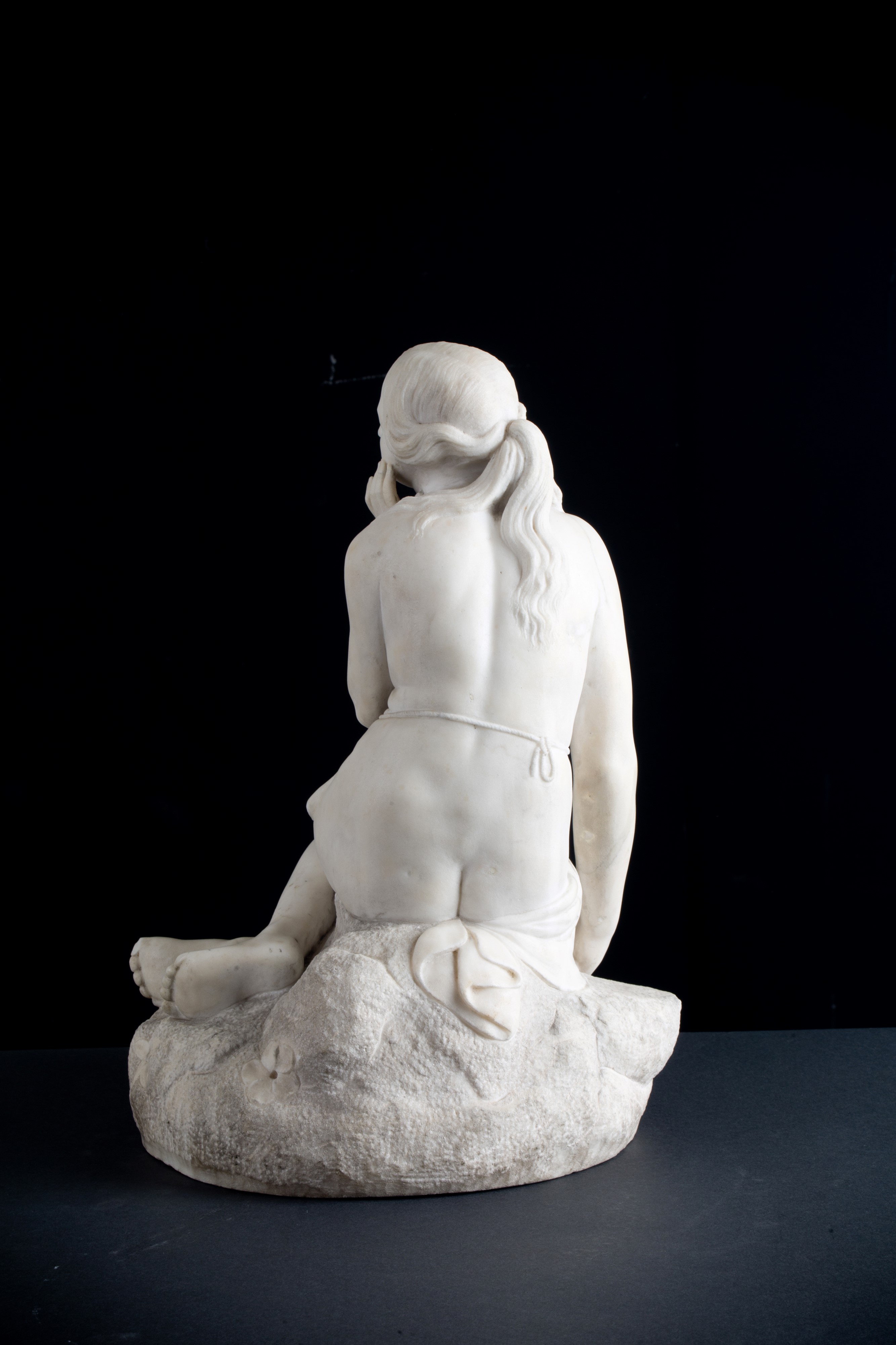 Scultura in Marmo "nudo di Donna"