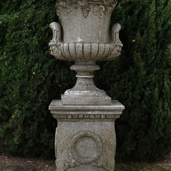 Medici vase