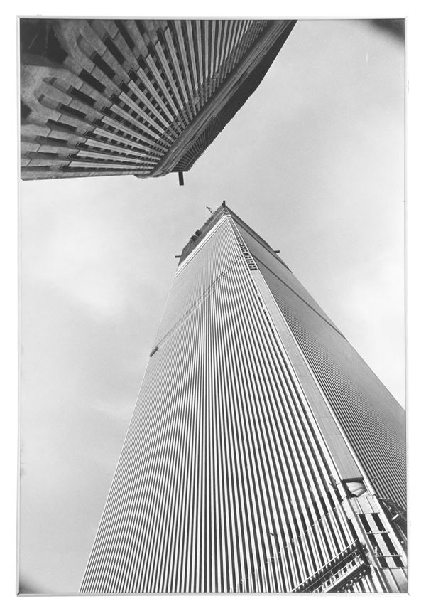 "WORLD TRADE CENTER UNDER CONSTRUCTION, 1971"  - Auction MILANO DECOR - Antiques, Fine Art, Carpets & Design Auction (n. 101) - Viscontea Casa d'Aste