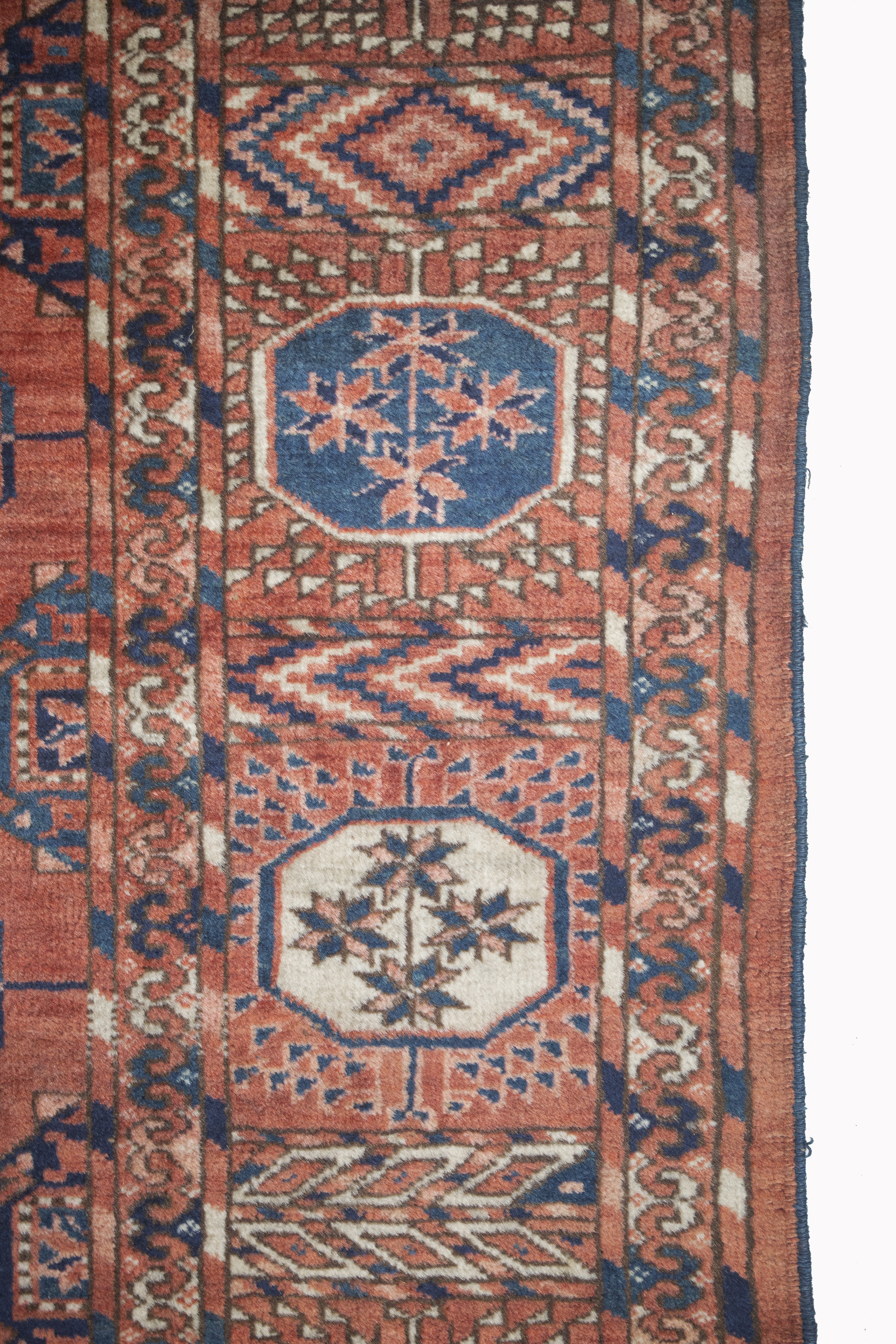 Tekkè Main Carpet. Turkestan Occidentale