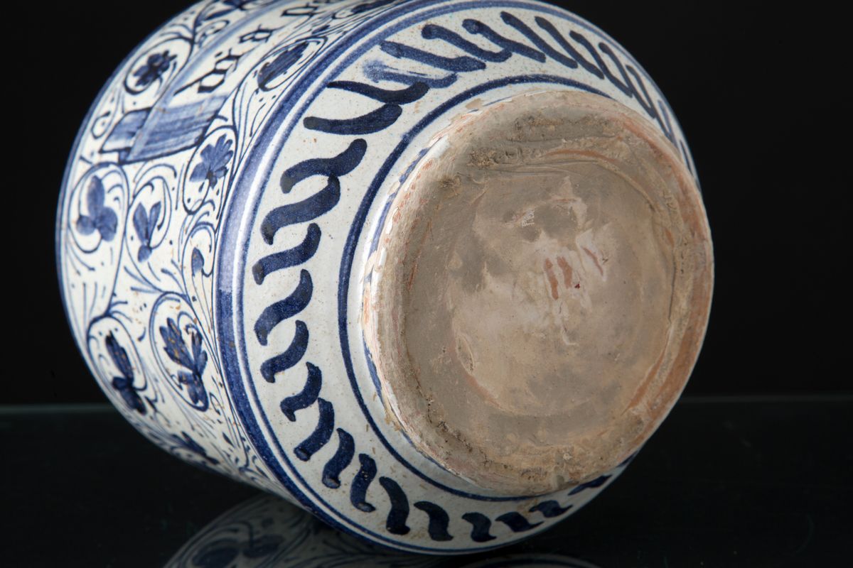 Vaso da farmacia per papavero