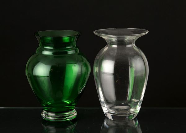 Two transparent and green vases. CRISTALLERIE DE HAUTE BRETAGNE