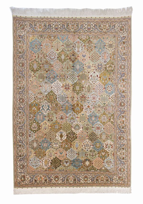 Hereke carpet in silk. Türkiye. Signed