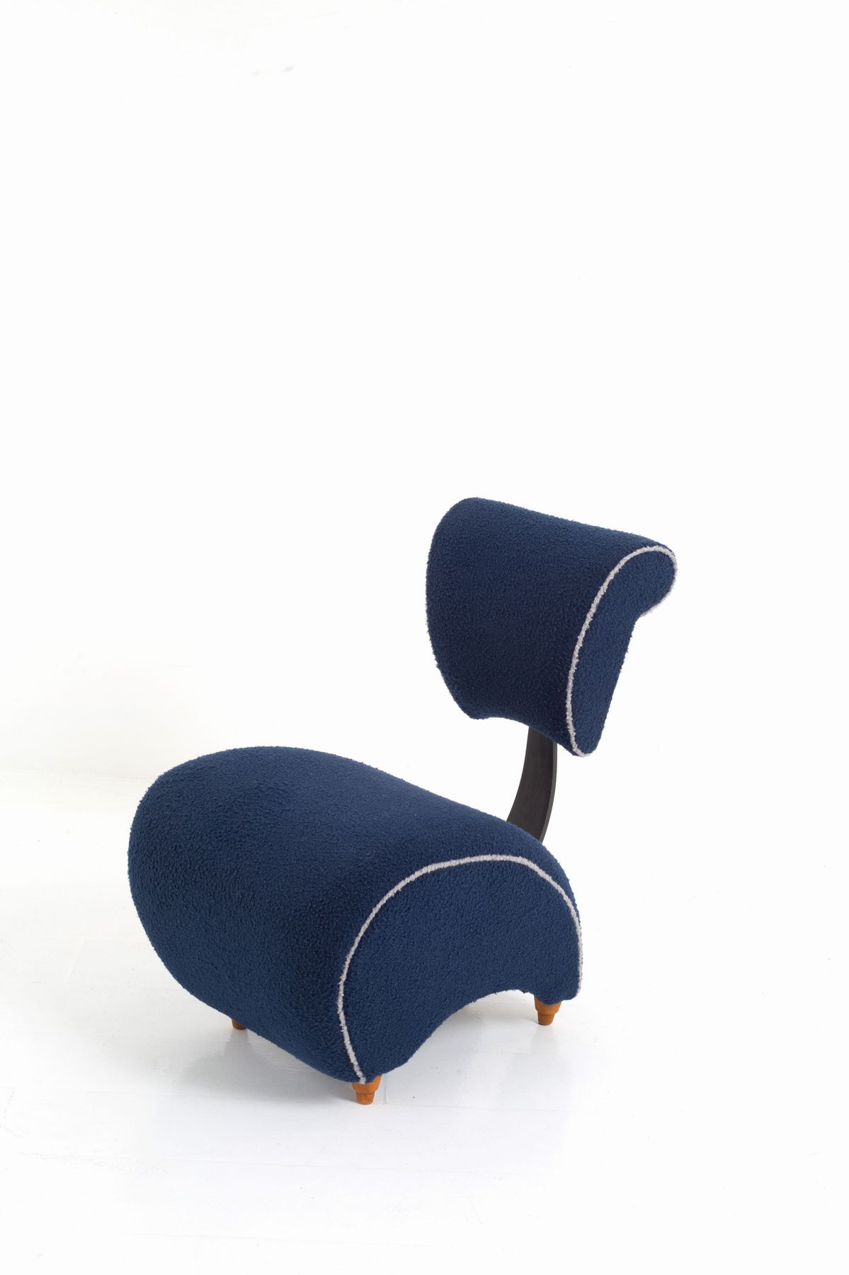 Jordan Mozer - Poltroncina in Lana Bouclé Blu