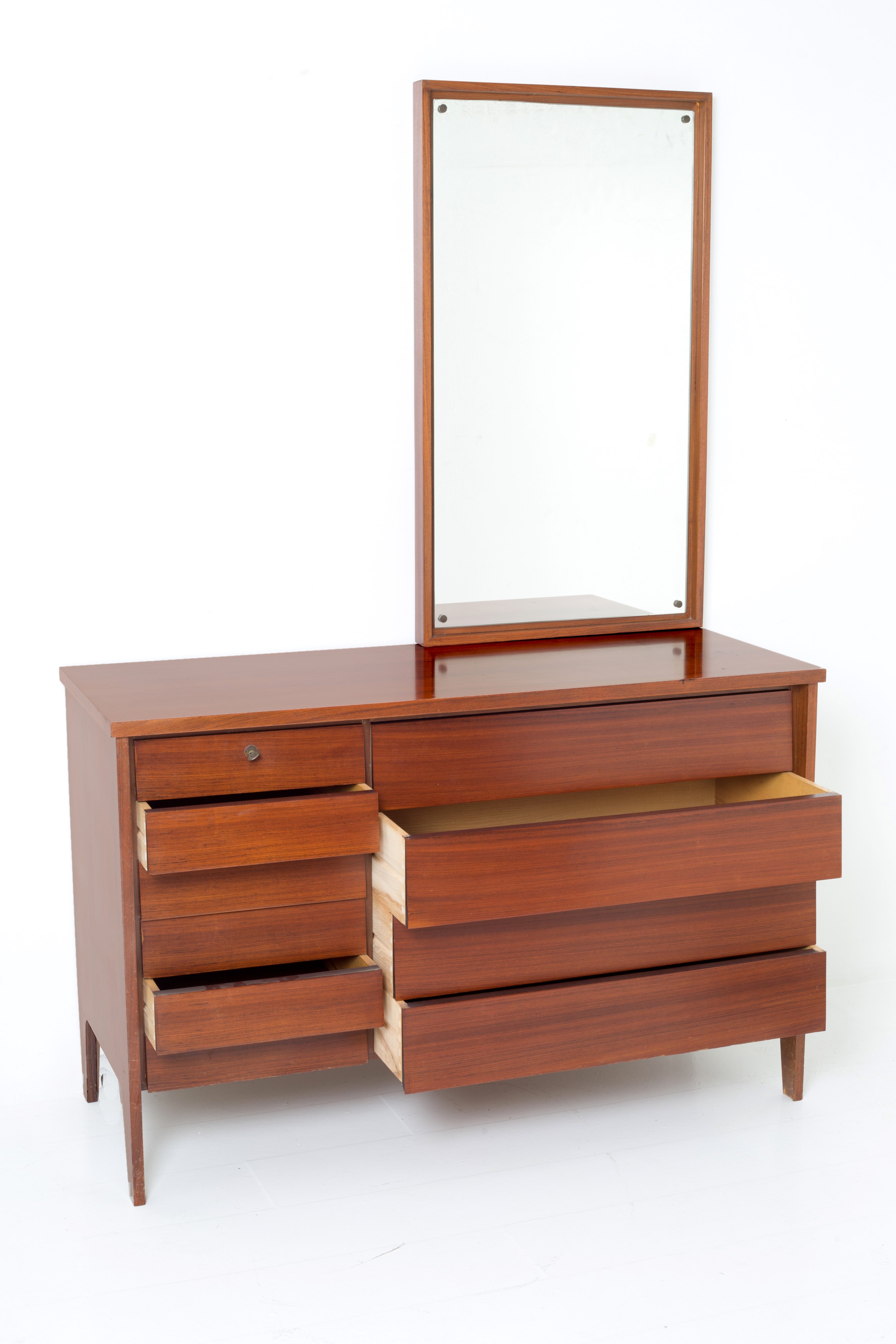 Comò con specchiera