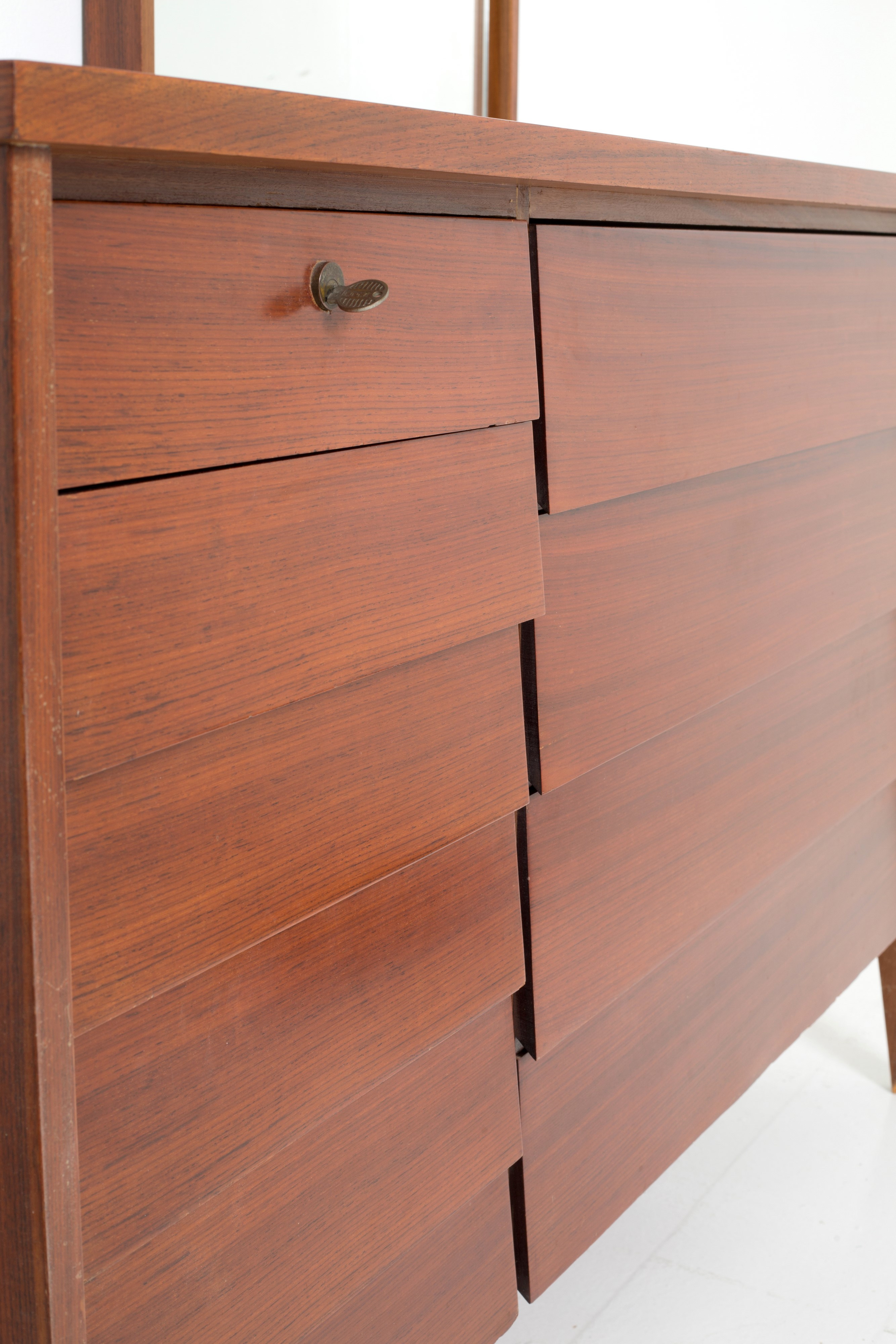 Comò con specchiera