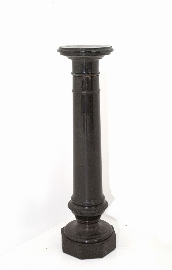 Colonna in marmo