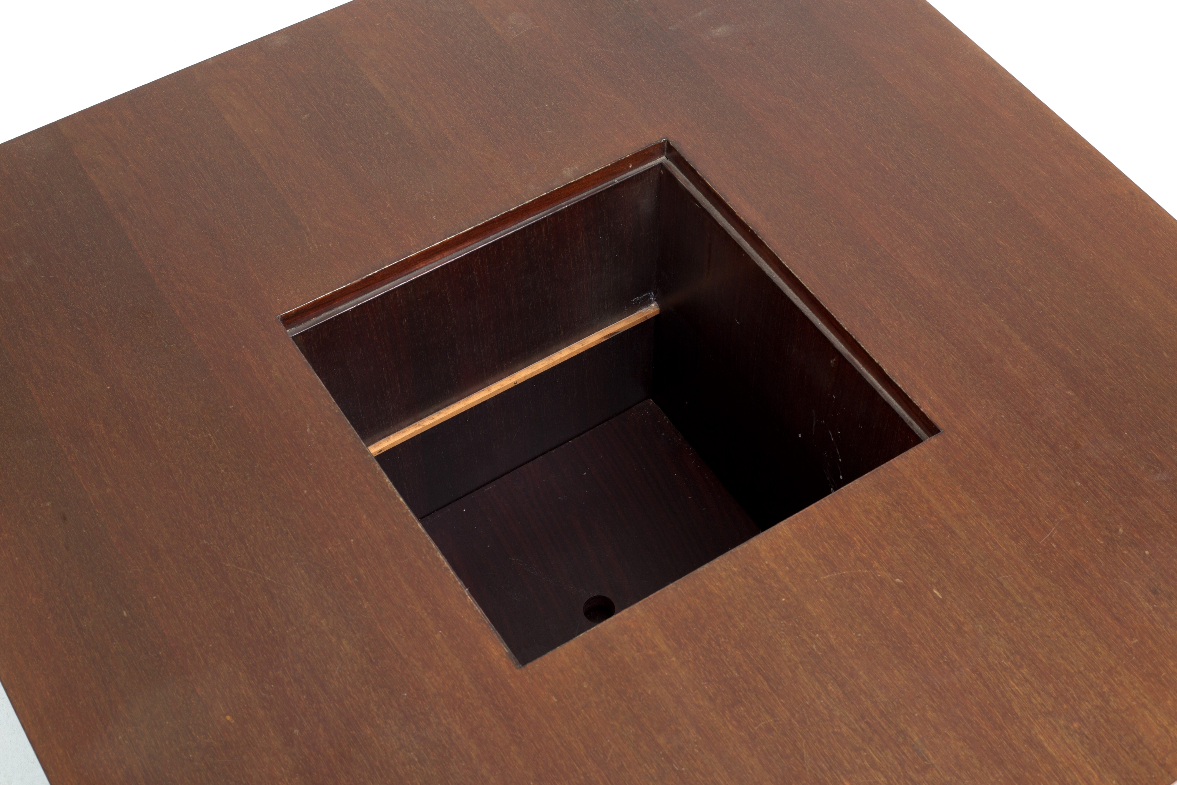 Tavolino bar in legno