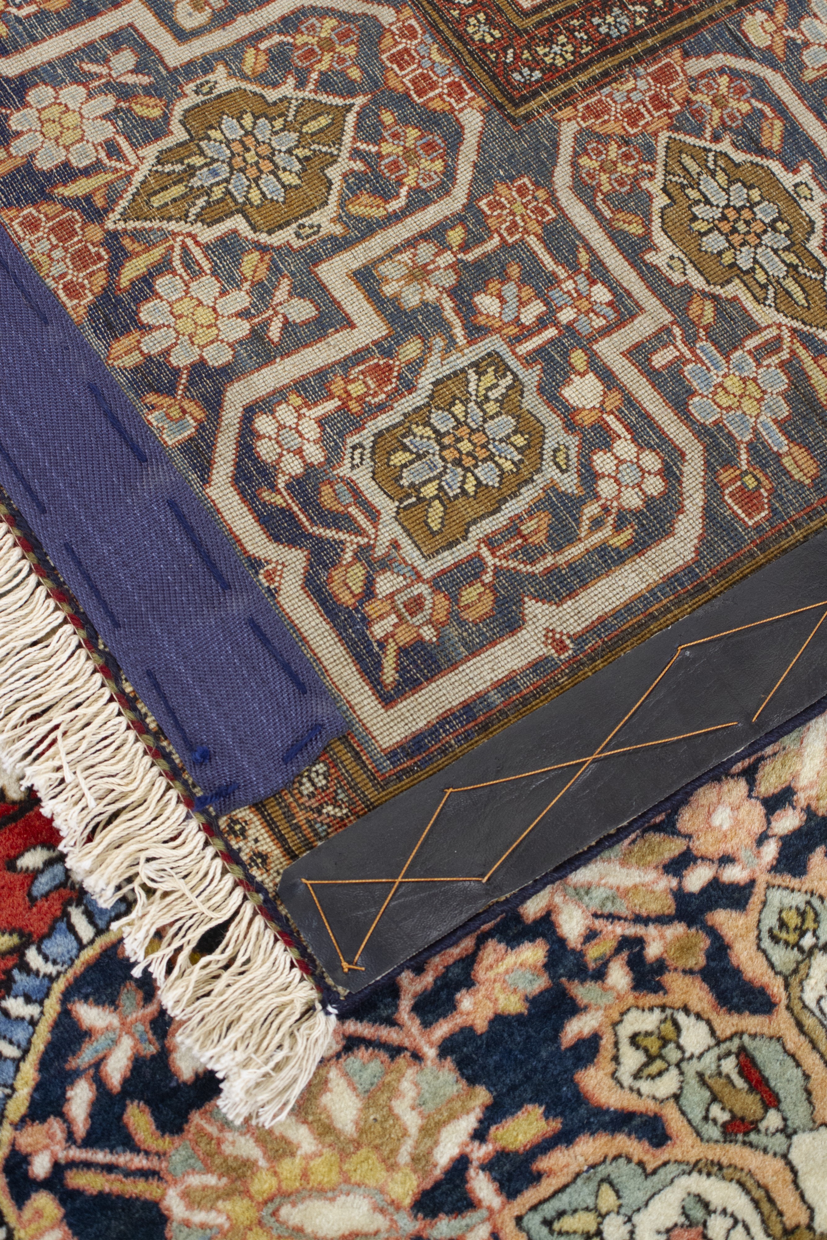 Tappeto Kashan Mohtashem, Persia, circa 1900, 203x128 cm