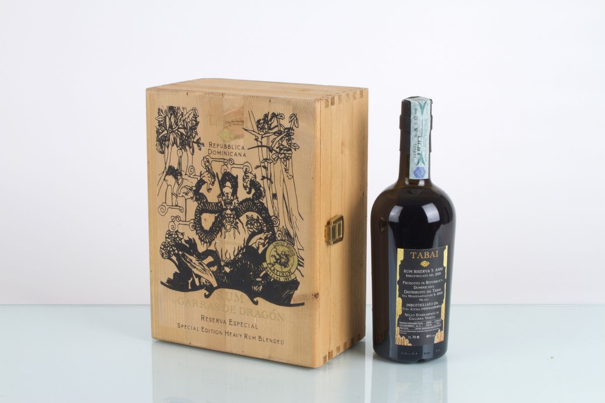 Tabai Rum Garras De Dragón (1 Bt)