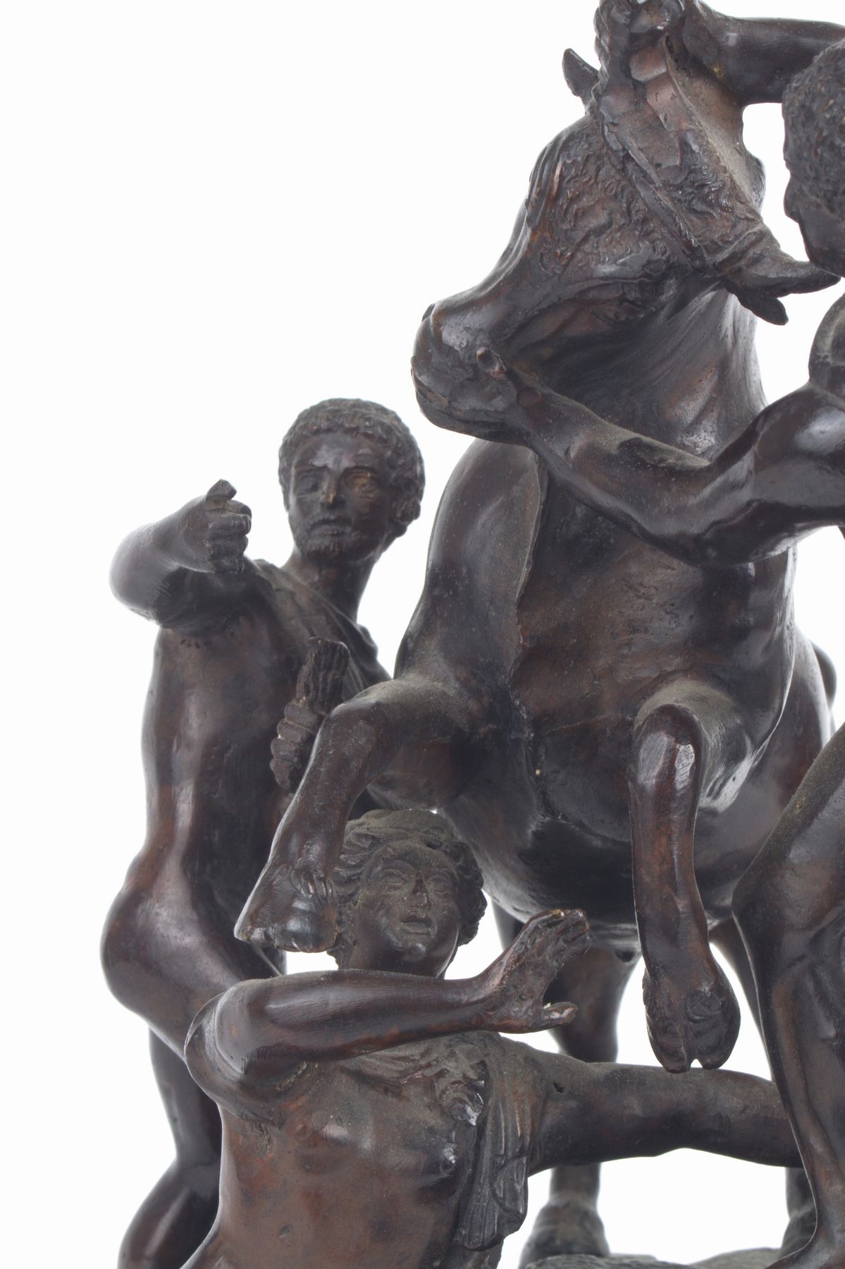 Autore sconosciuto, Scultura in bronzo patinato 'SUPPLIZIO DI DIRCE' con base in marmo