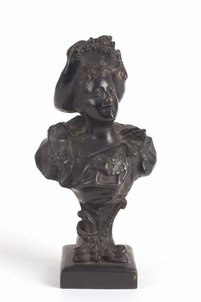 Scultura in Bronzo "gentildonna con Cappello"