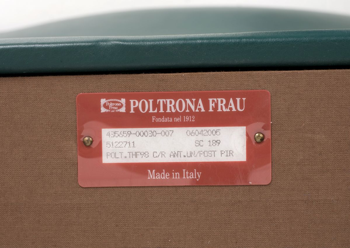 Otto Poltroncine Verdi. Poltrona Frau