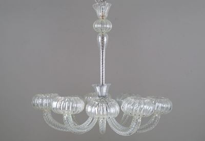 Lampadario Otto Luci