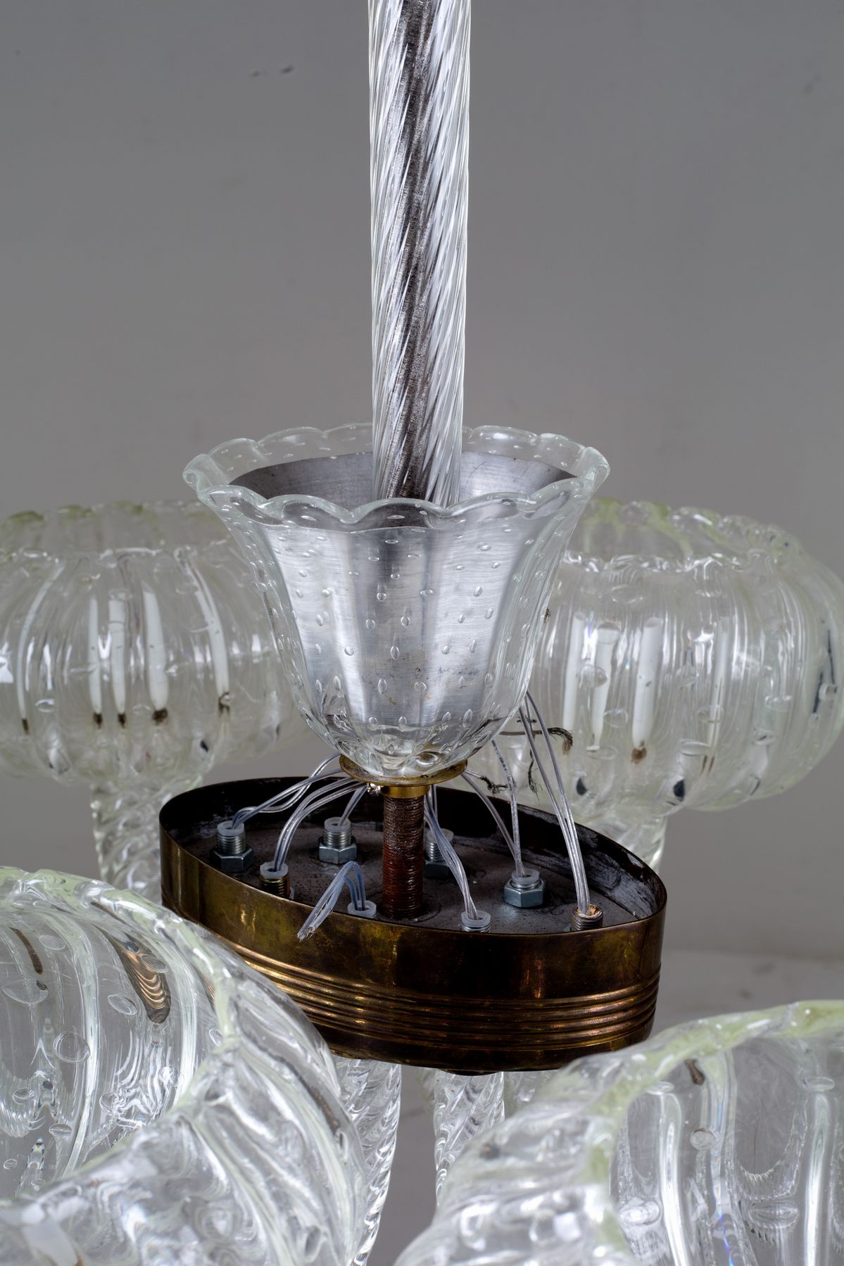 Lampadario Otto Luci