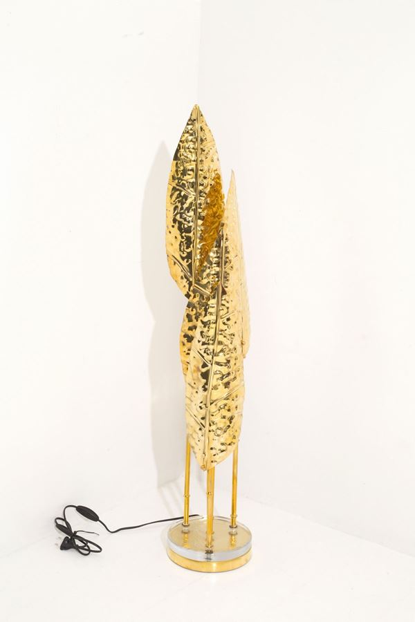 Four-leaf floor lamp