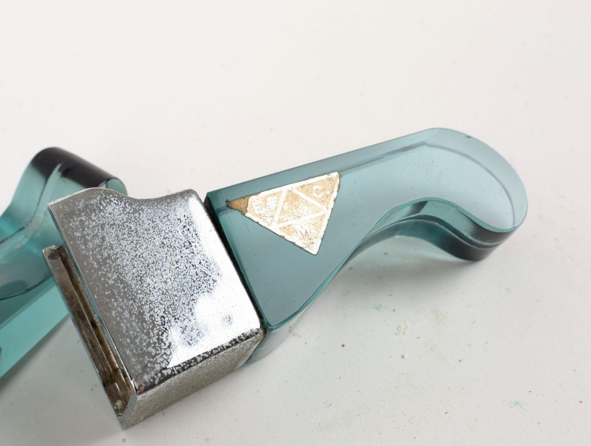 Set da Bagno in Metallo e Vetro. Fontana Arte