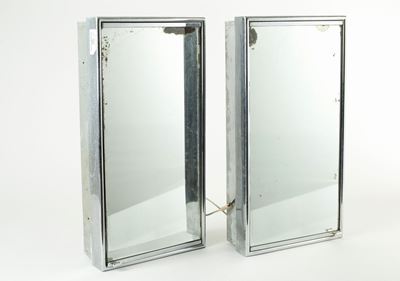 Coppia di Mobiletti da Incasso per Parete Bagno. Fontana Arte (attr.)