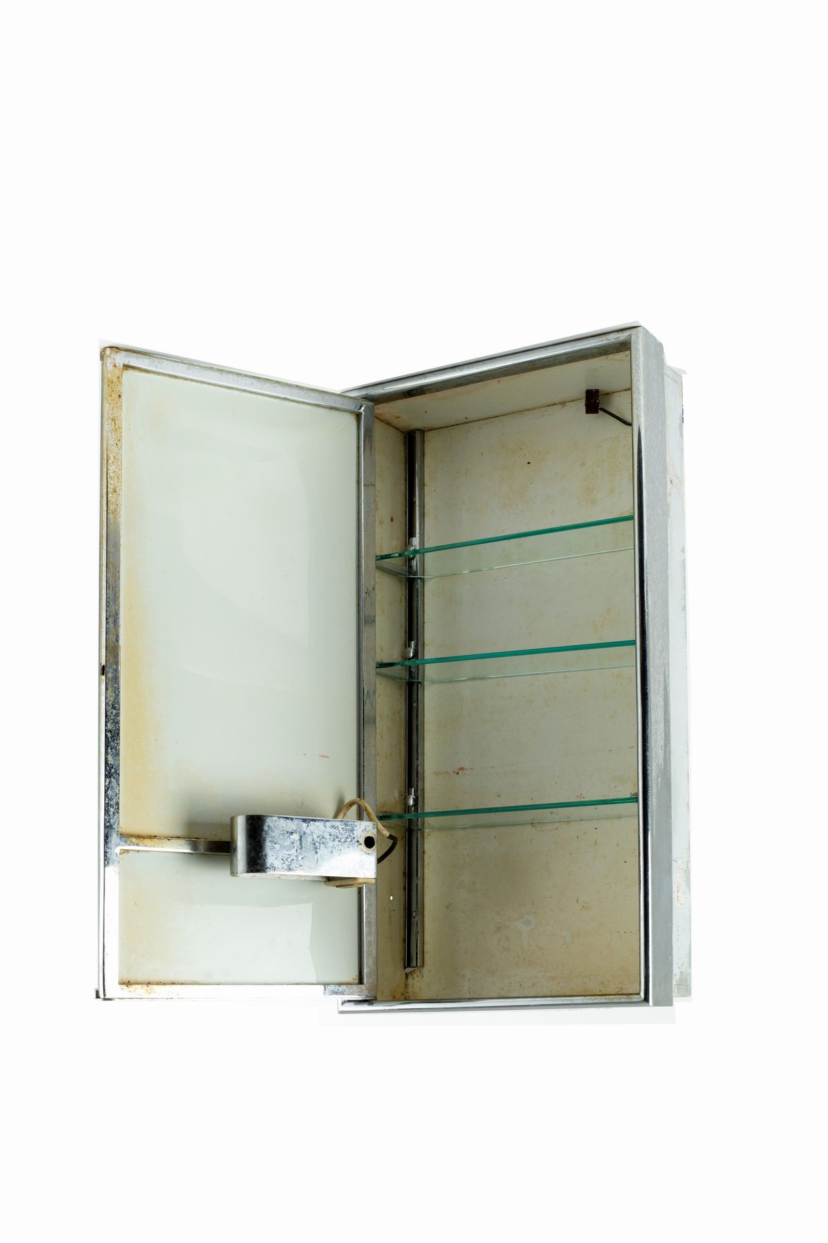 Coppia di Mobiletti da Incasso per Parete Bagno. Fontana Arte (attr.)