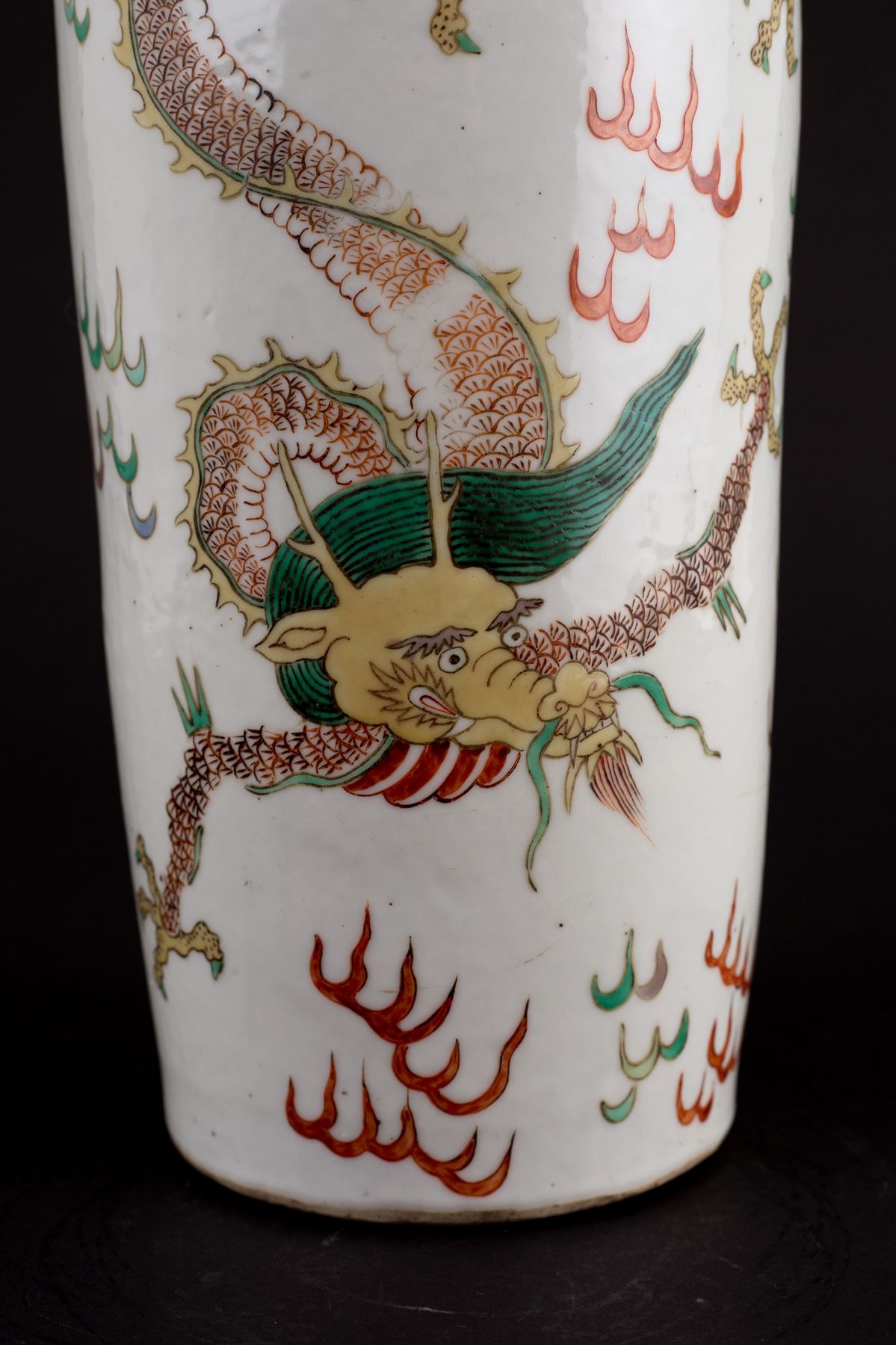 Vaso in porcellana a draghi Famiglia Verde