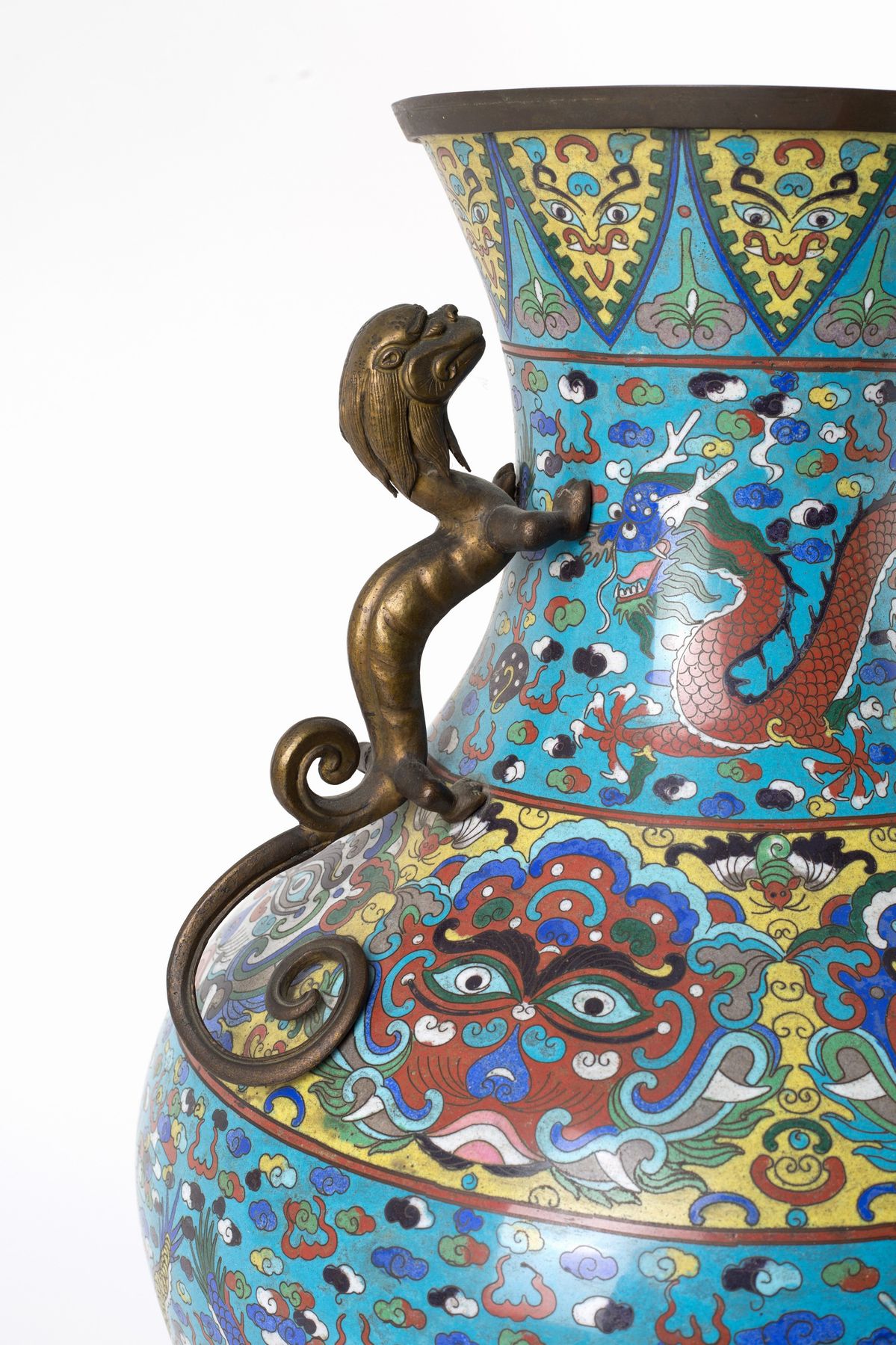 Coppia di vasi in bronzo cloisonne