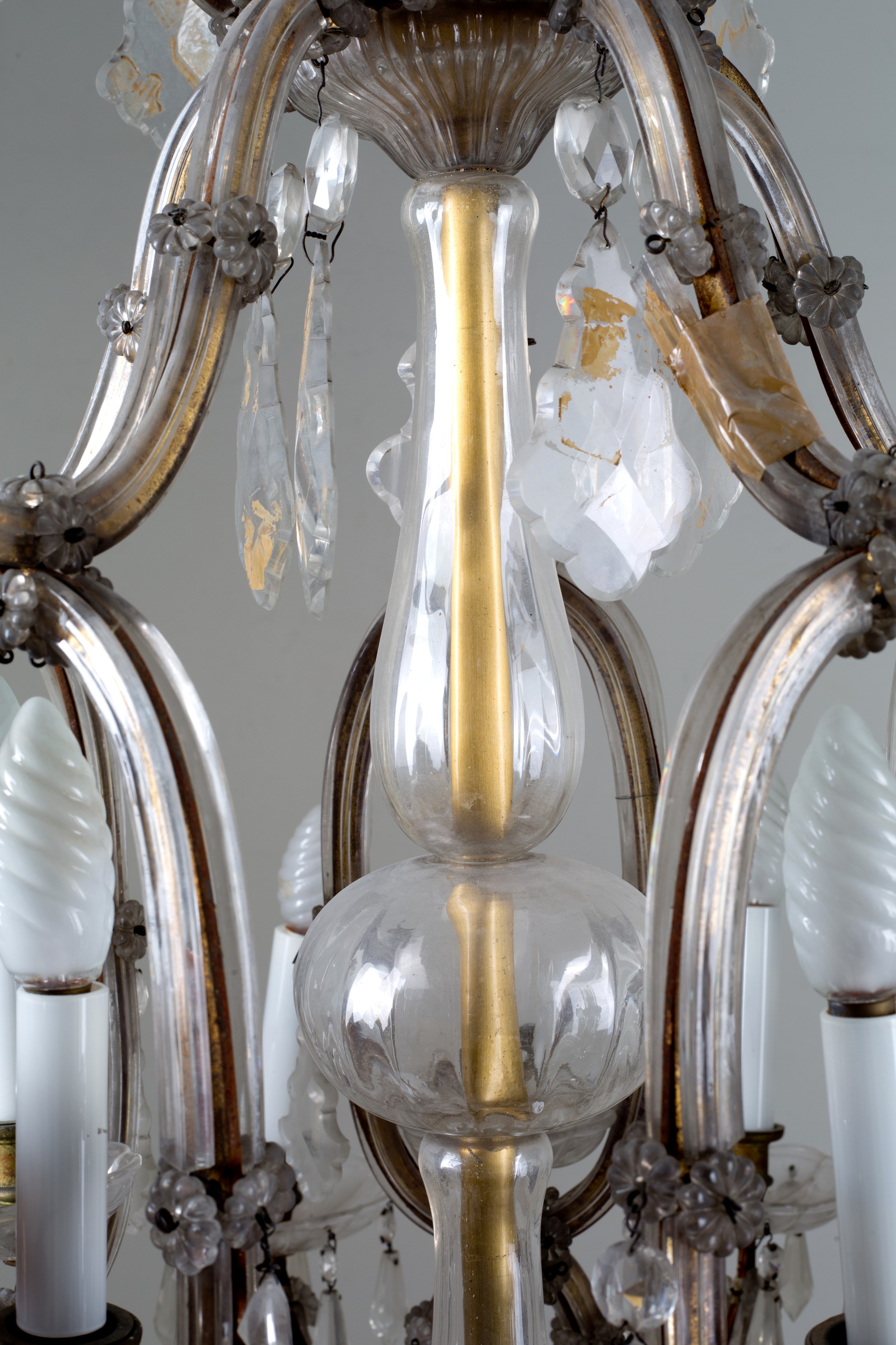 Lampadario quattordici luci. Maria Teresa