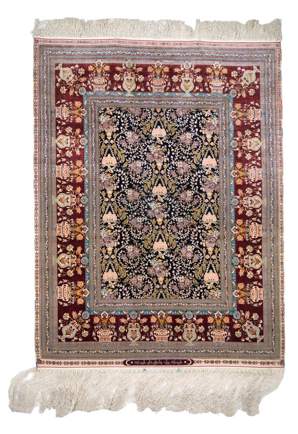 Hereke carpet. Signed Ali Shater Oglu. Anatolia