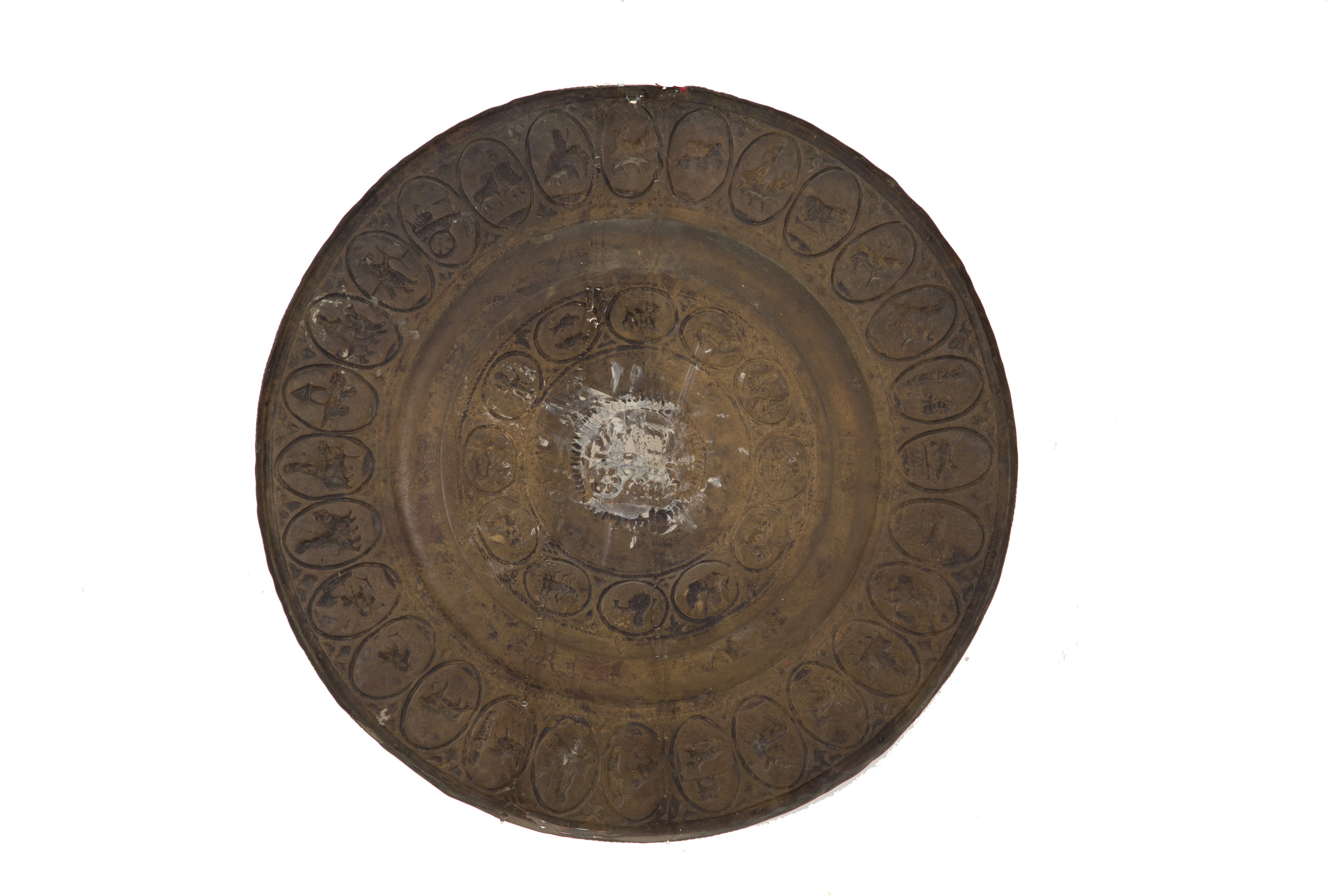 Grande piatto in ottone