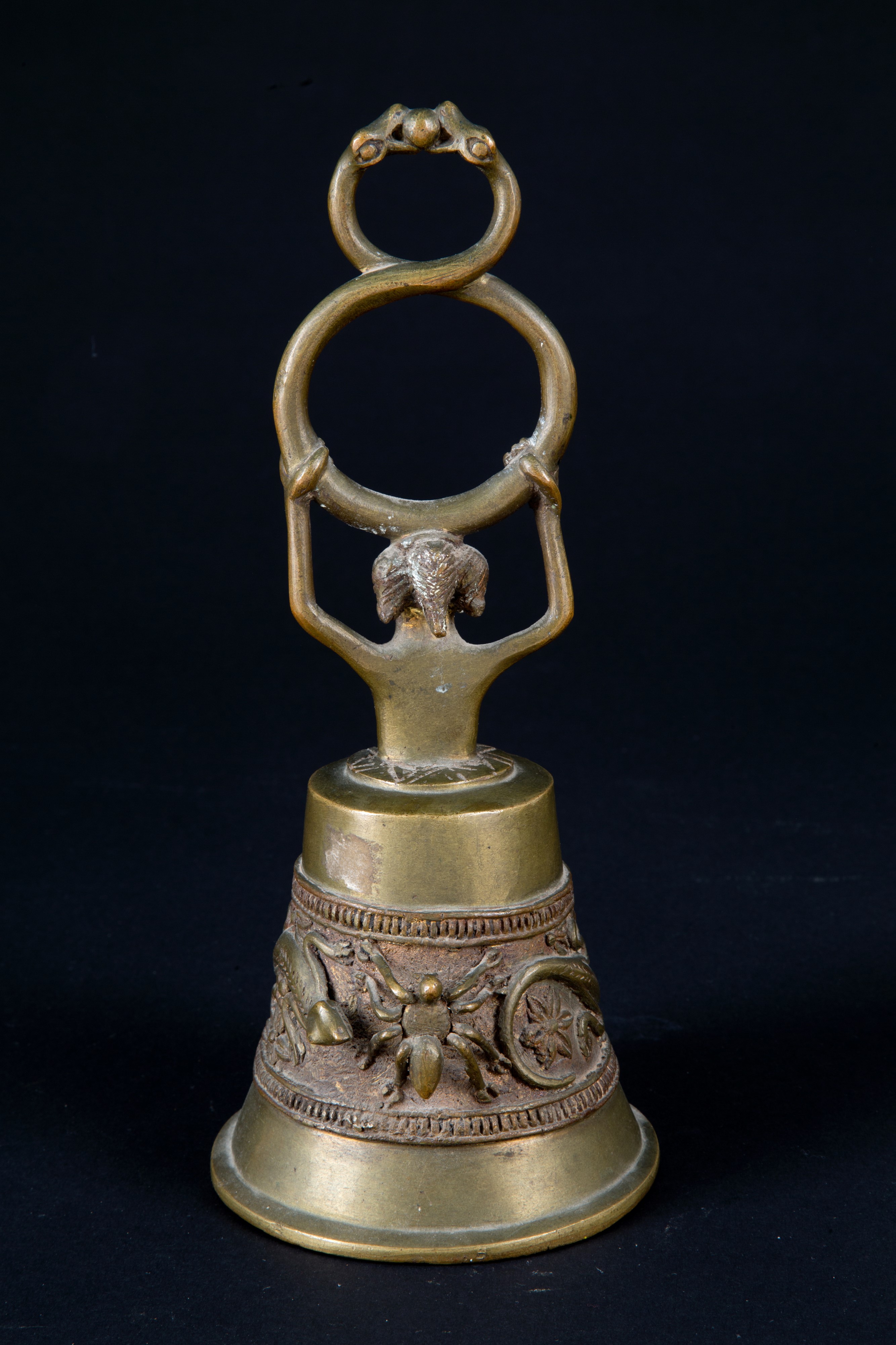 Campana in fusione di bronzo