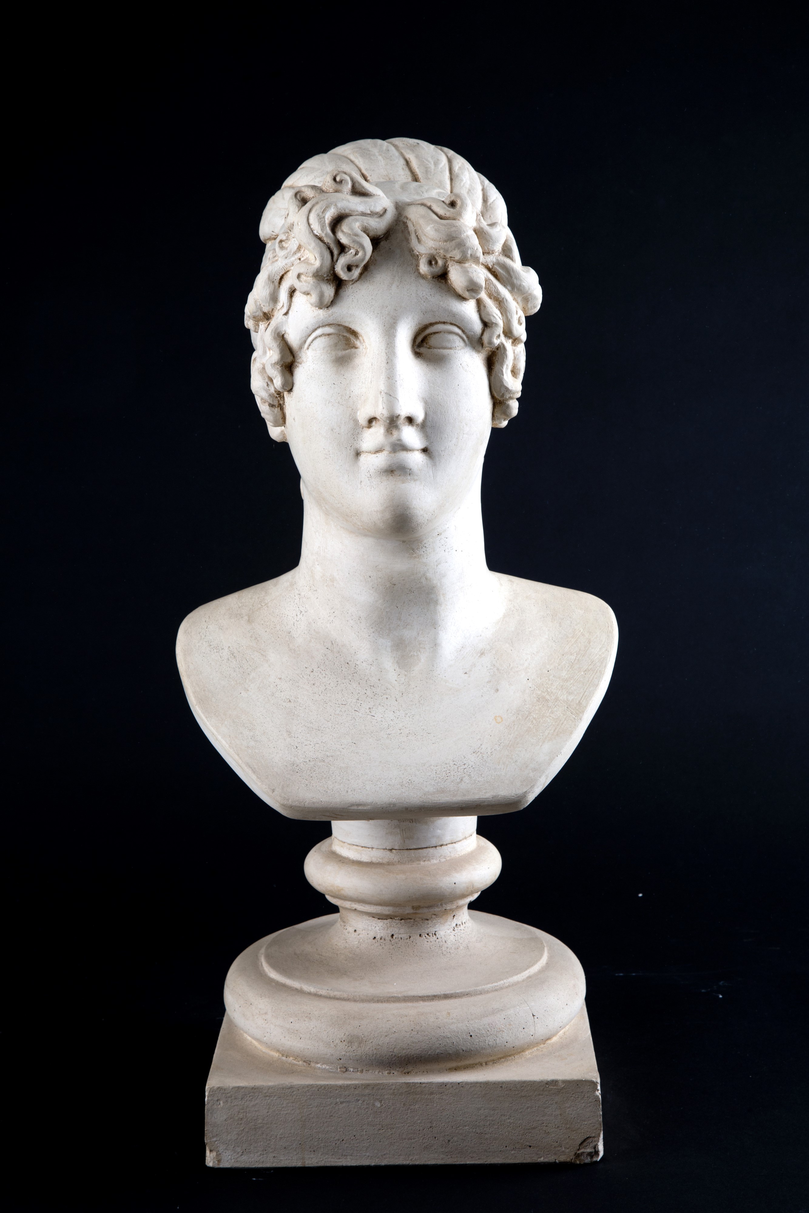 Scultura in Gesso "busto Femminile"