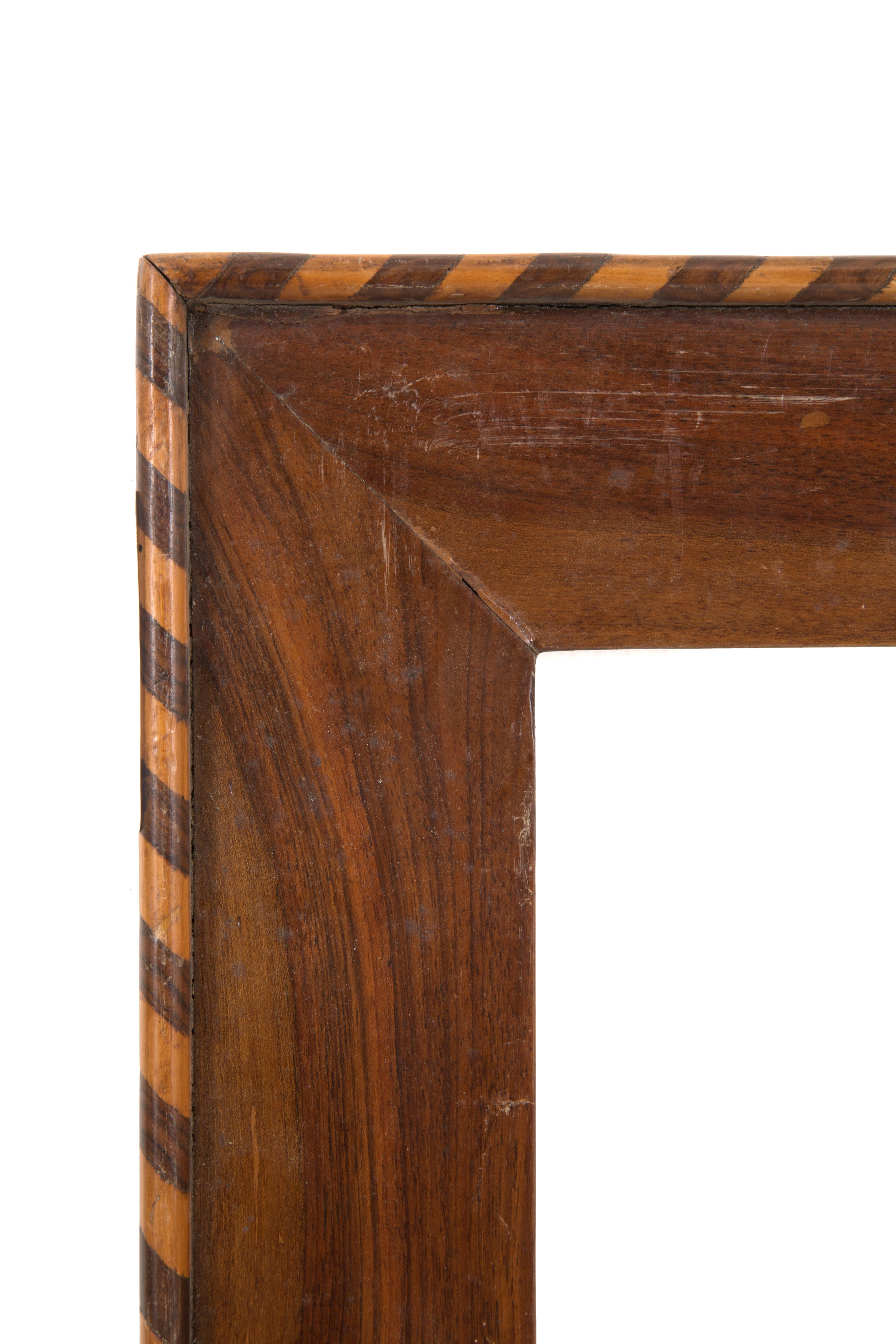 Cornice con profili in legno di testa