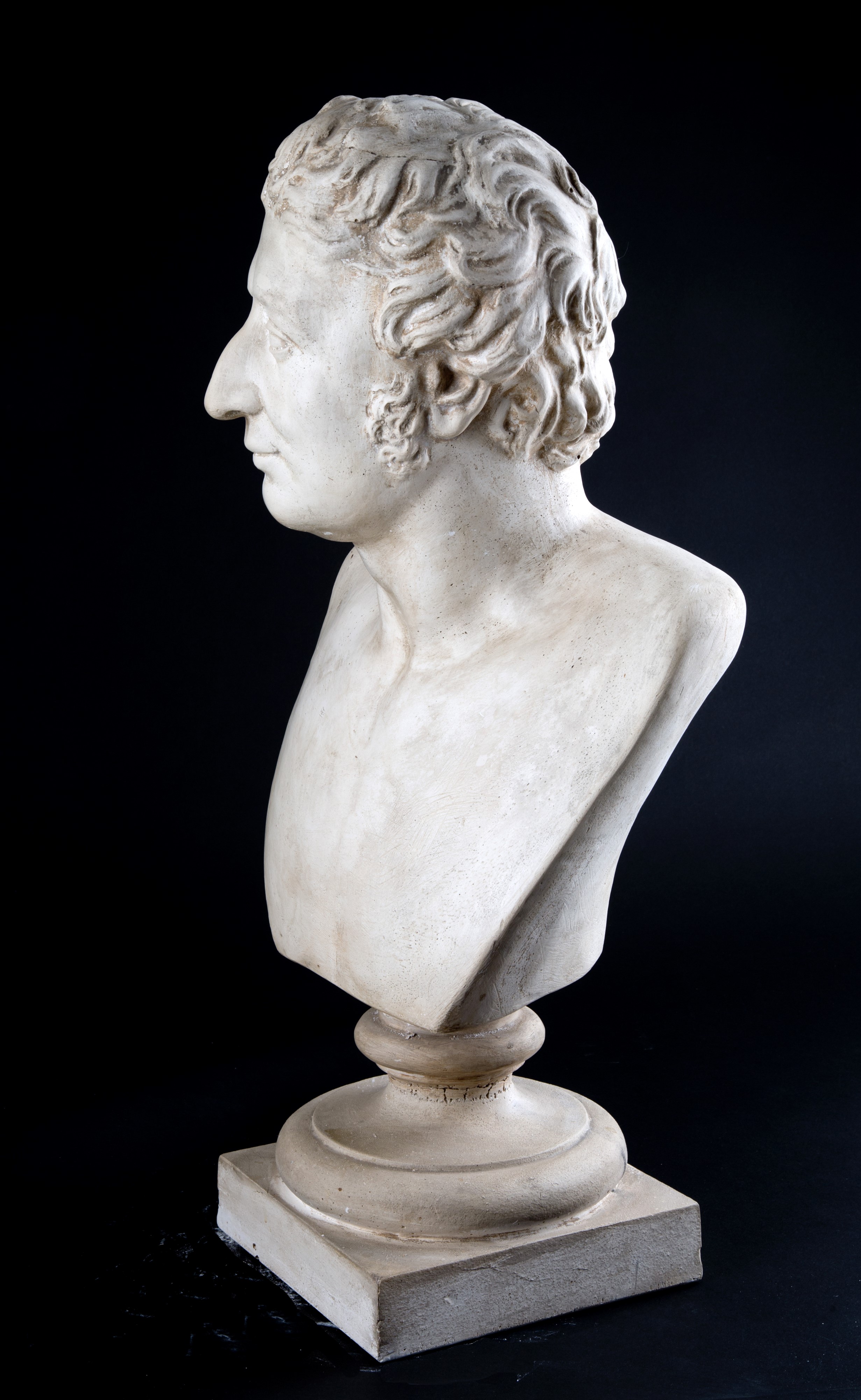 Scultura in Gesso "testa Virile"