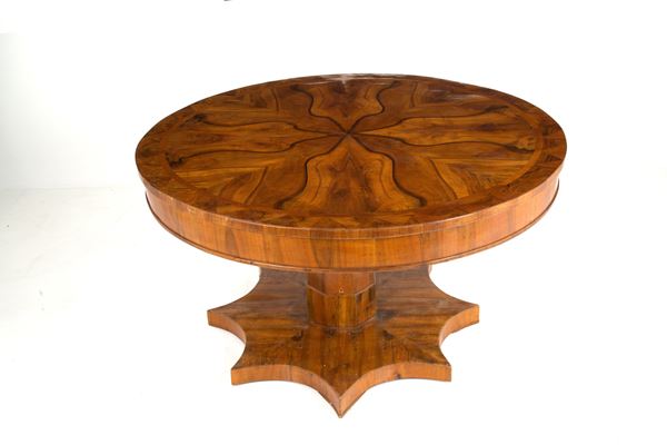 Round Biedermeier table