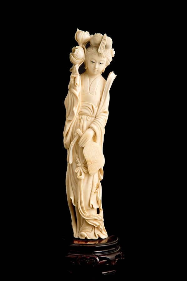 Scultura in avorio "GUANYIN"