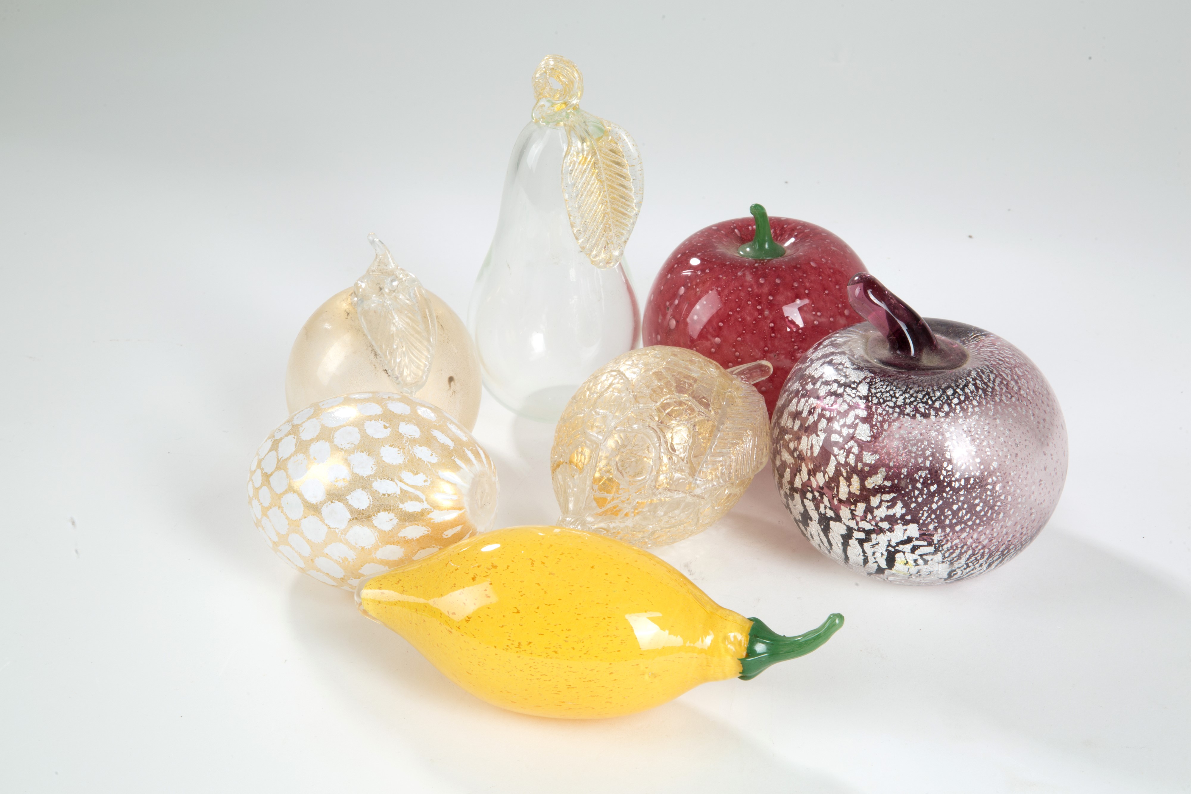 Sette frutti in vetro soffiato