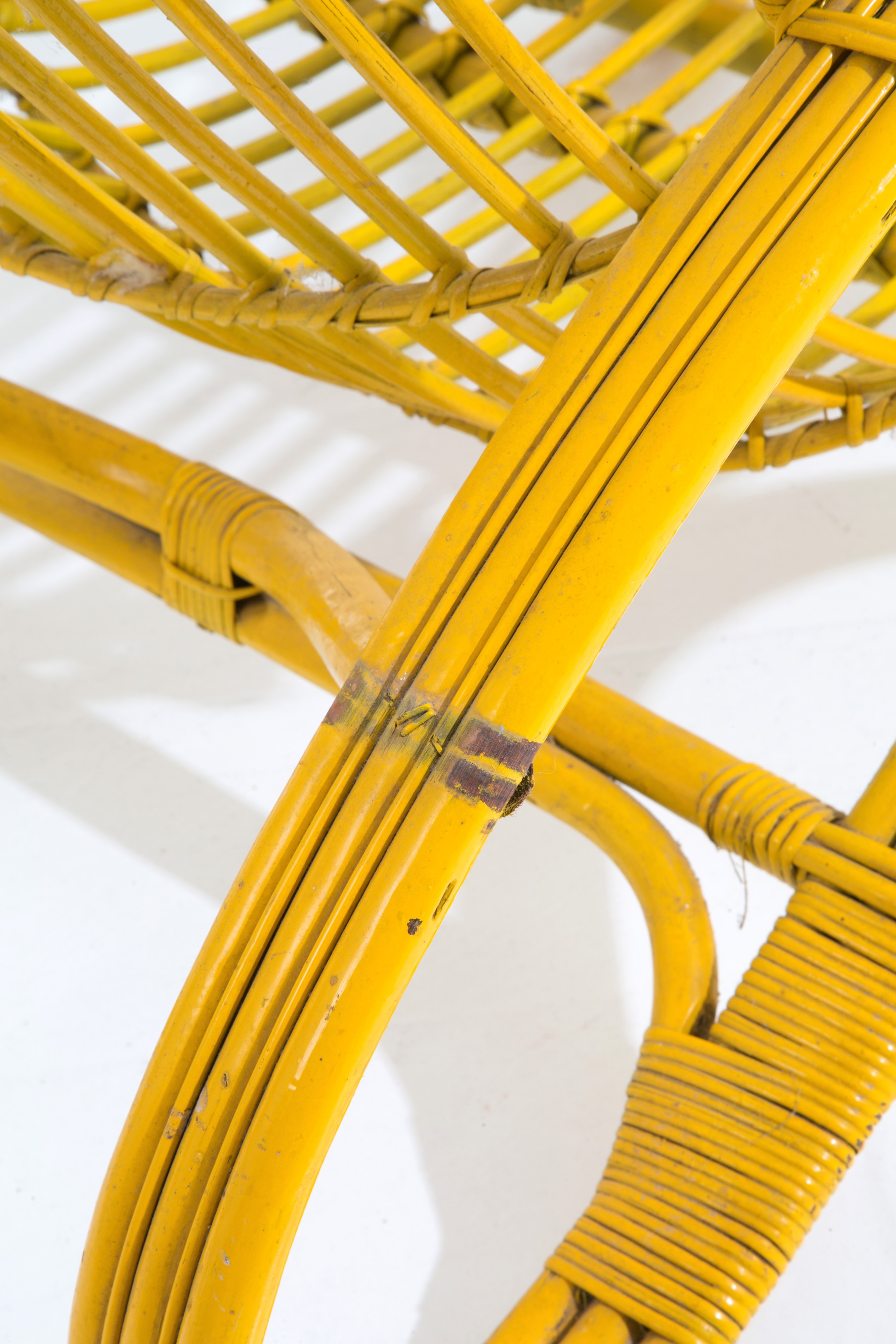 Poltrona in Rattan Giallo