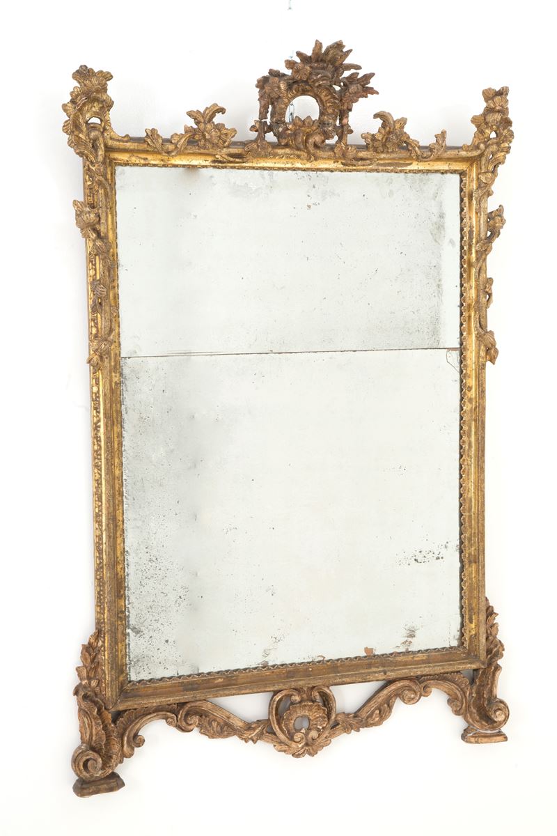 Specchiera in legno dorato