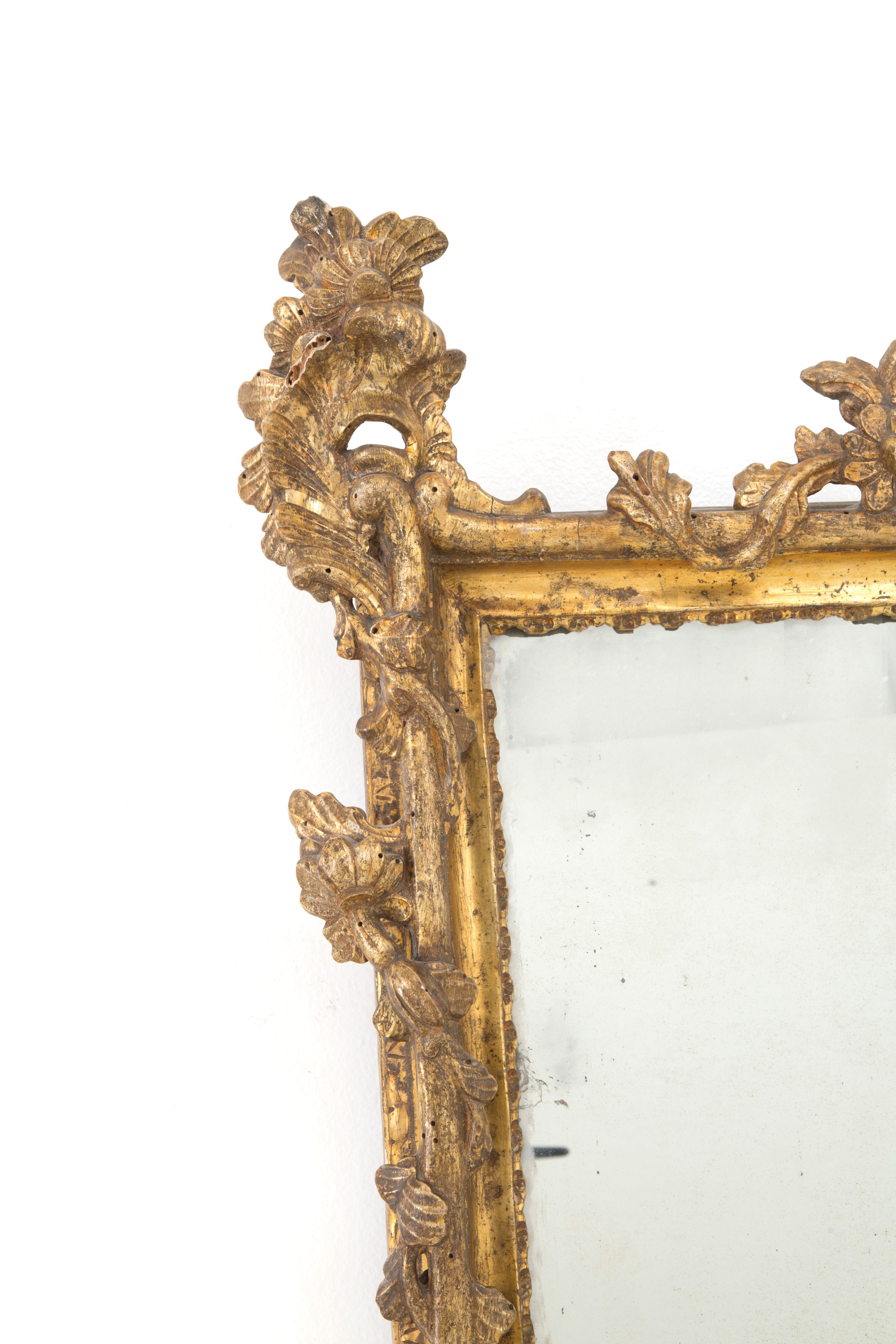 Specchiera in legno dorato