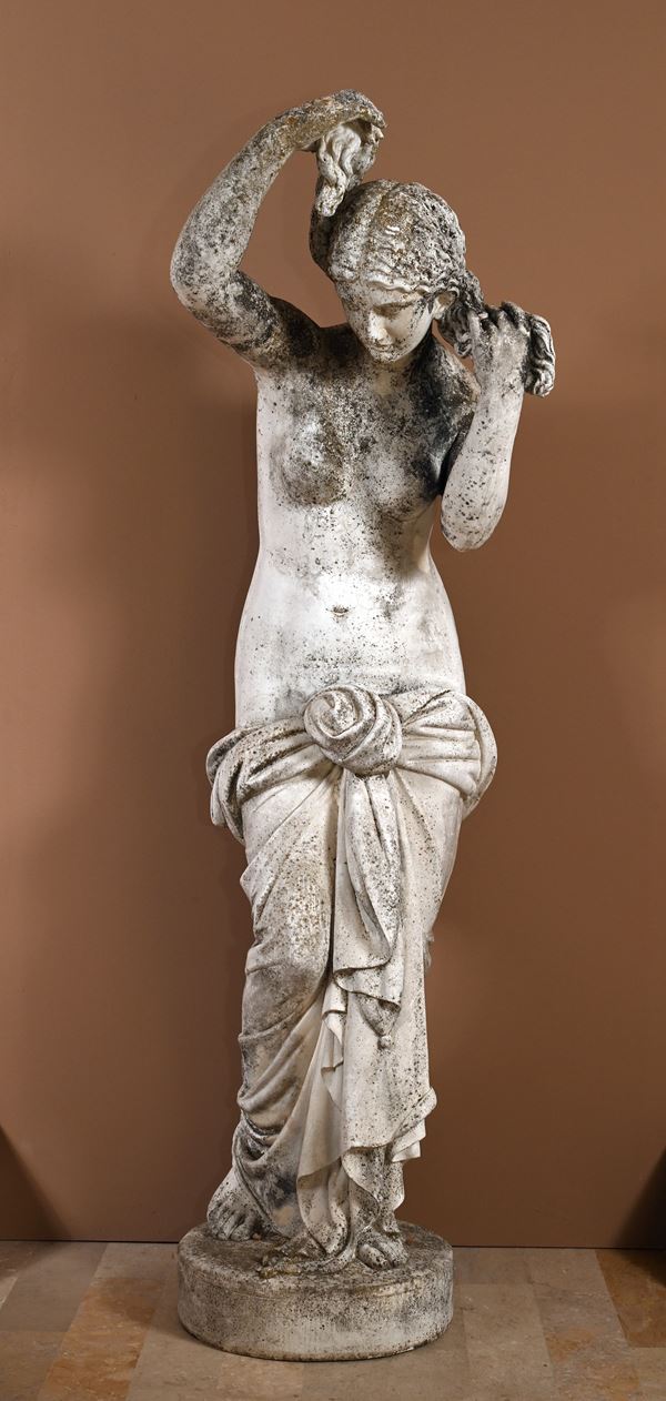 Scultura "VENERE ANADIOMENE"