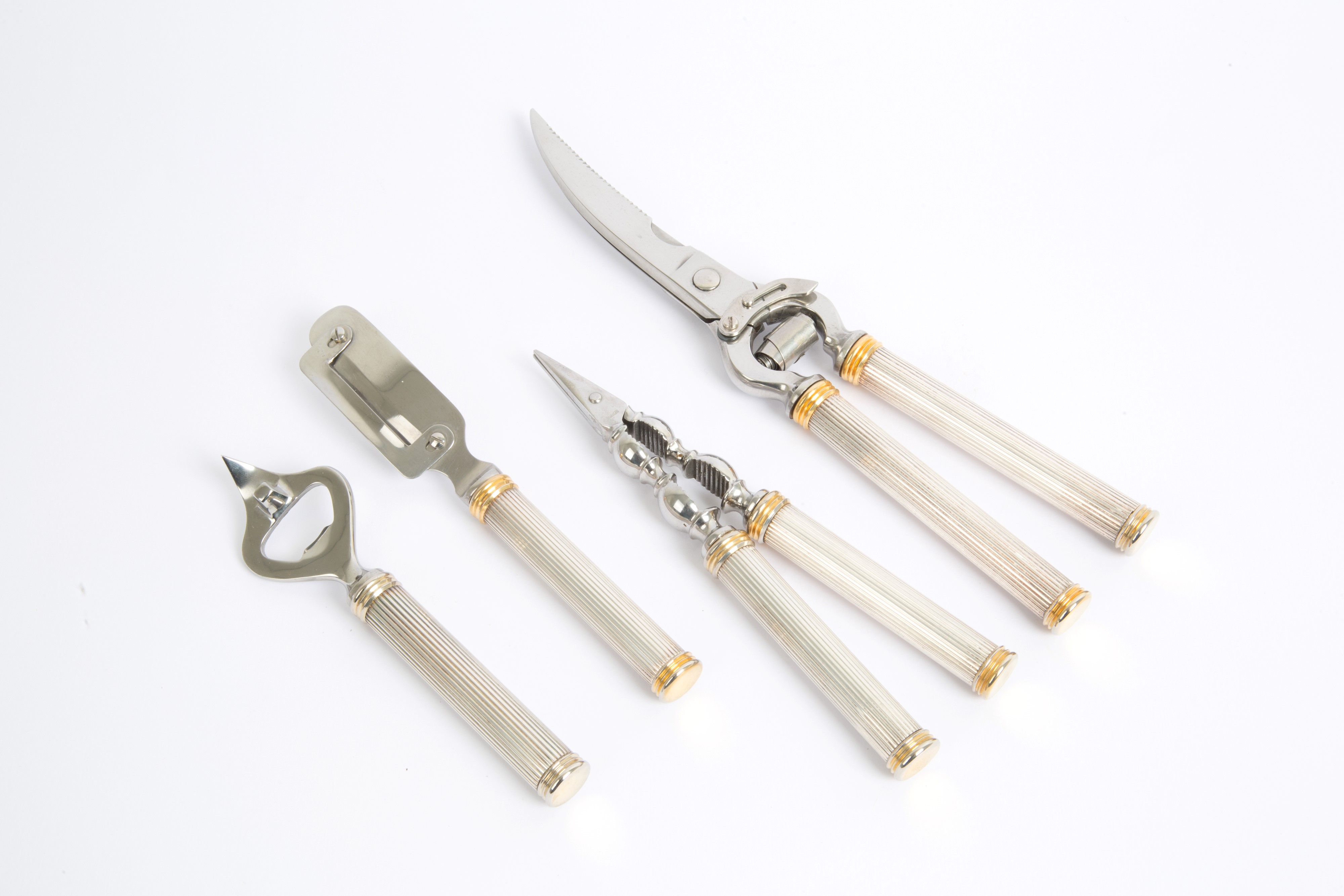 Set di quattro utensili da tavola