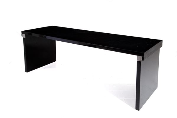 CARLO SCARPA - Black lacquered wooden table