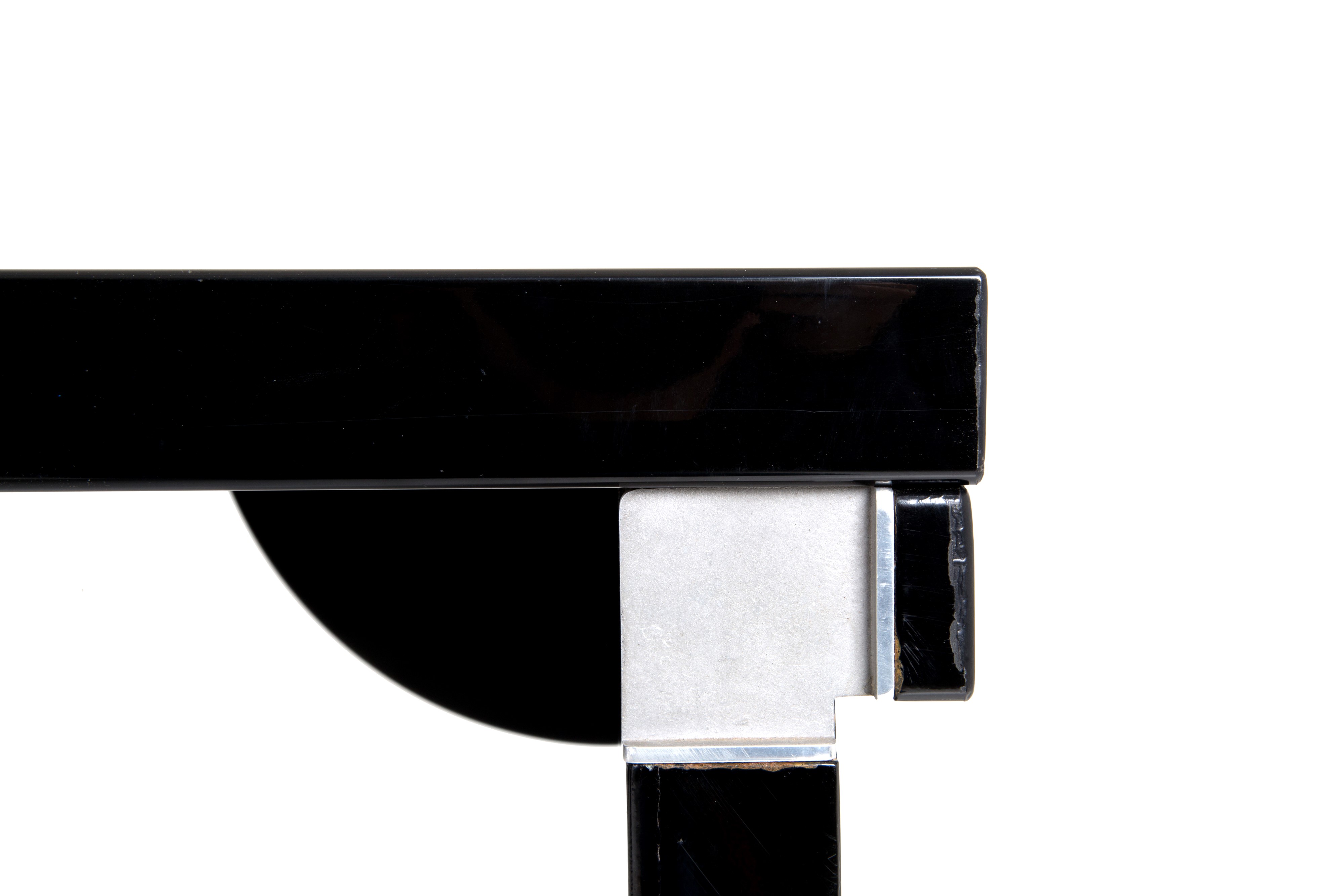 Carlo Scarpa - Tavolo in Legno Laccato Nero