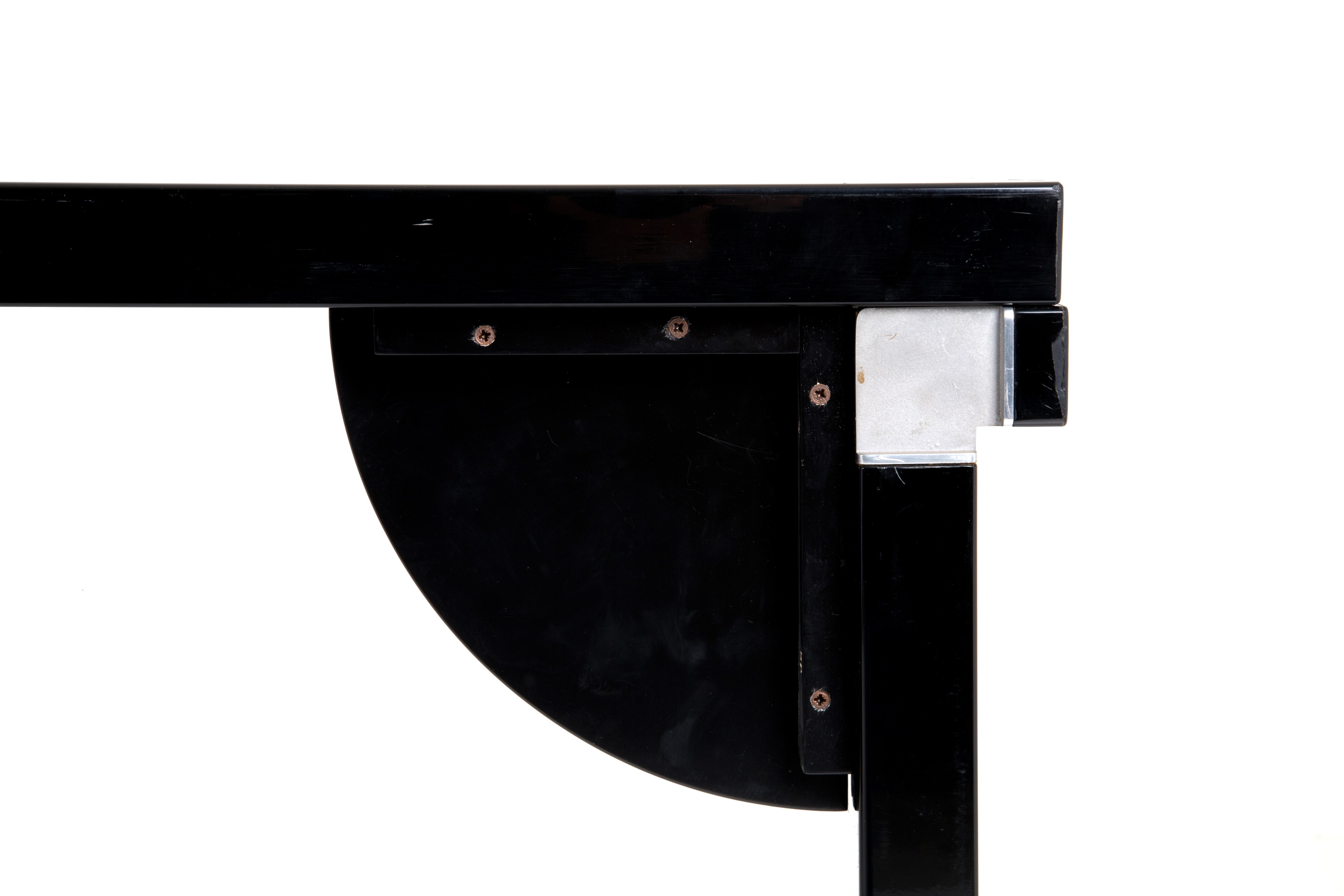 Carlo Scarpa - Tavolo in Legno Laccato Nero