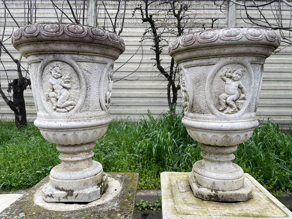 Pair of vases