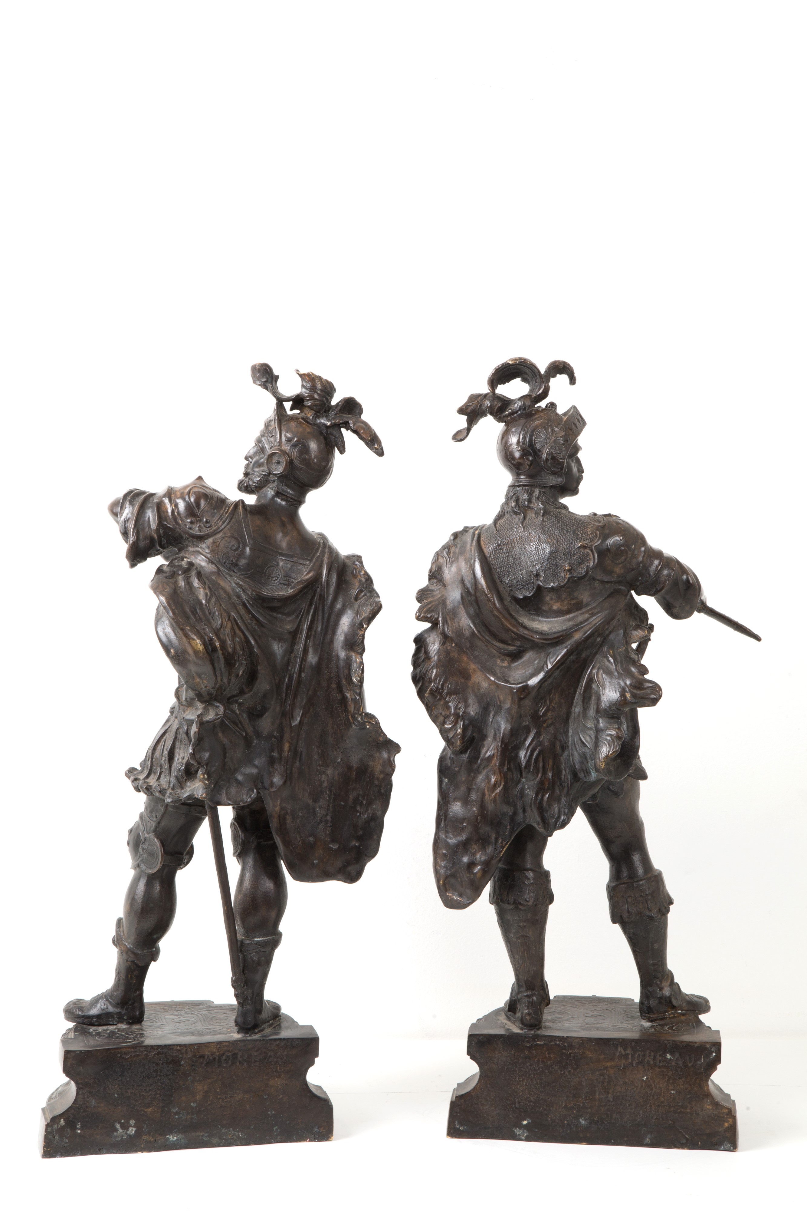 Coppia di Sculture "guerrieri". Firmate Moreau
