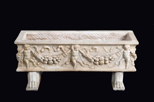 Antique marble tub