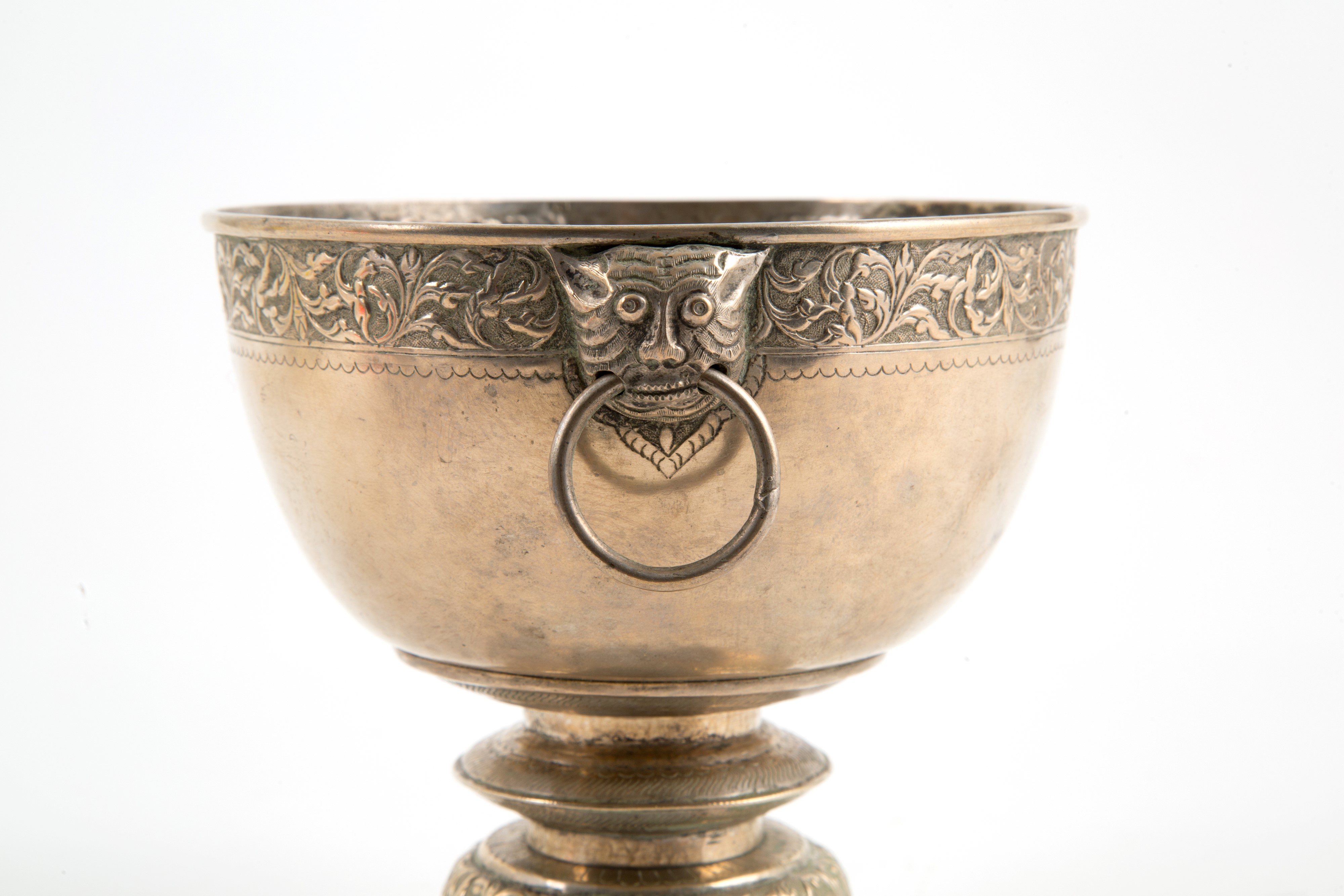 Coppa lavamani in metallo argentato