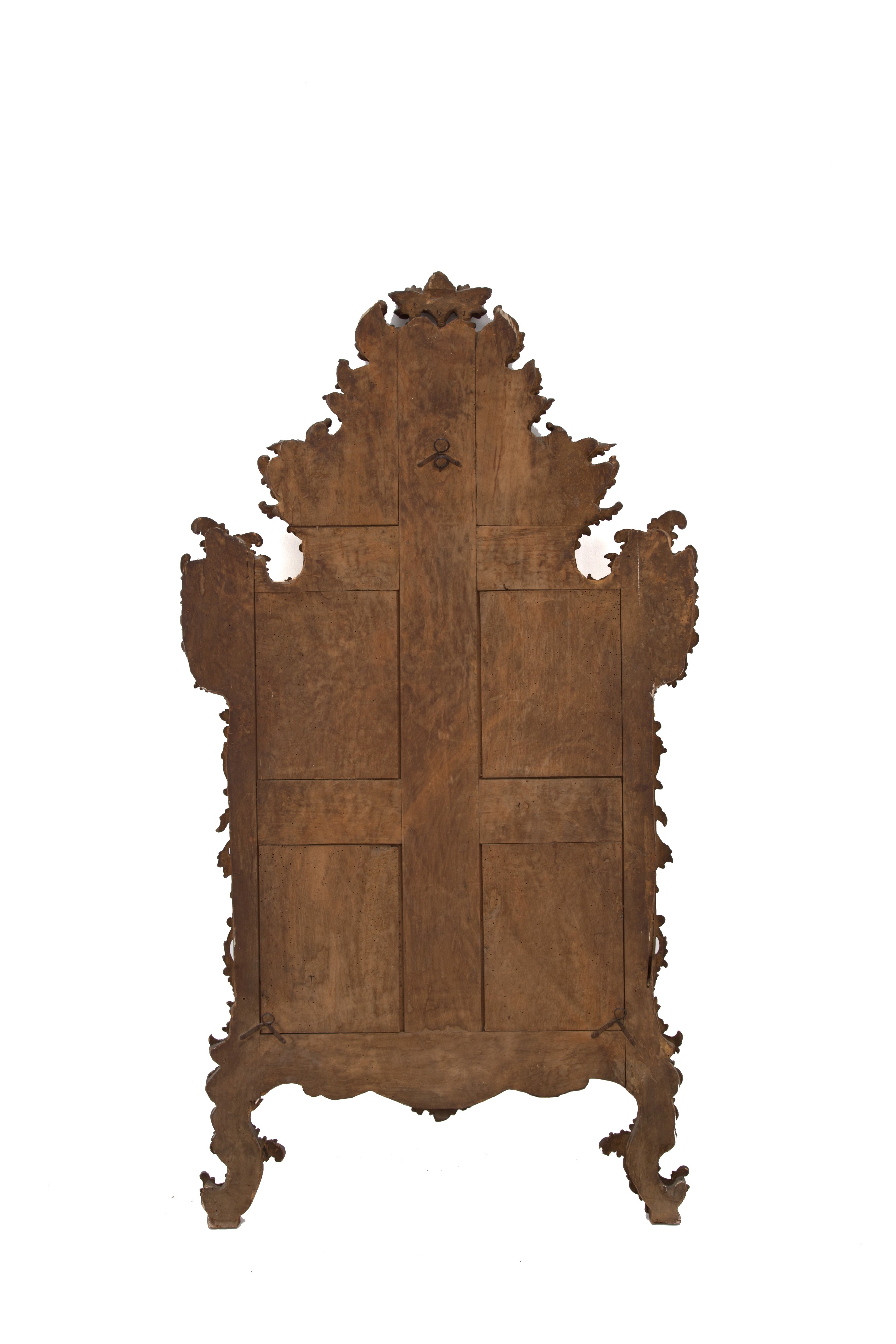 Specchiera intagliata